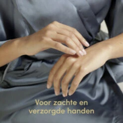 6x Dove Handzeep Nourishing Silk -Clarins Verkoopwinkel 1002489 5