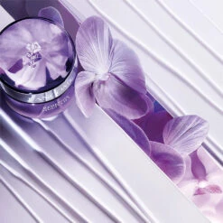 Lancome Renergie Yeux Multi-Lift Eye Creme 7 Lancome Renergie Yeux Multi-Lift Eye Creme -Clarins Verkoopwinkel 1013797 3