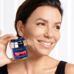 L'Oreal Lu0027Oréal Revitalift Laser Pressed Nachtcreme 8 L'Oreal Lu0027Oréal Revitalift Laser Pressed Nachtcreme -Clarins Verkoopwinkel 1035561 3