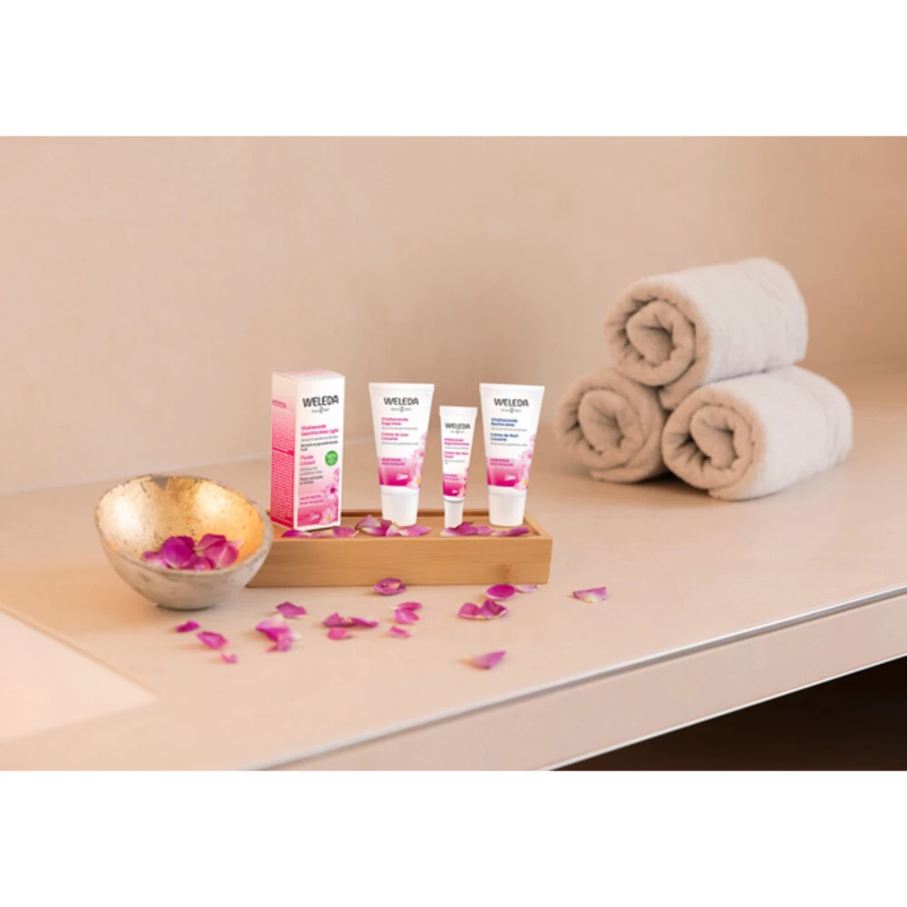 Weleda Oogcontour Crème Wilde Rozen 6 Weleda Oogcontour Crème Wilde Rozen - Afbeelding 4