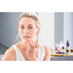 Weleda Oog En Lip Contourcrème Evening Primrose Versterkend -Clarins Verkoopwinkel 974003 3